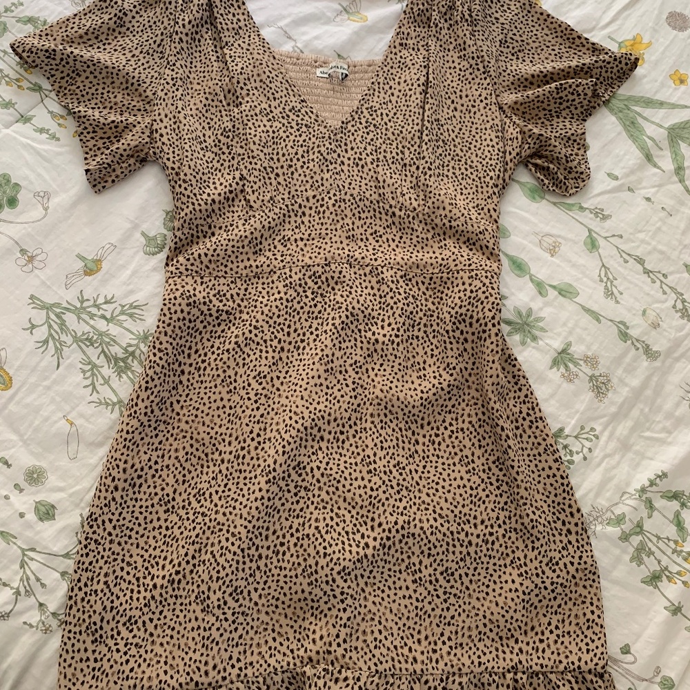 Abercrombie and Fitch Flutter Sleeve Dress